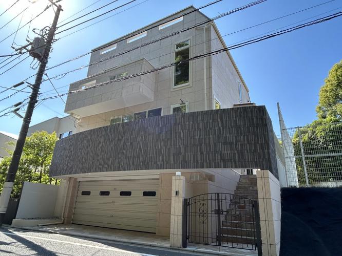 世田谷区深沢六丁目戸建