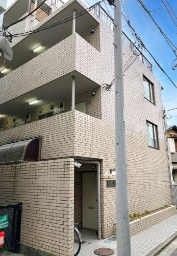 ガーデン野毛山 3 01号室