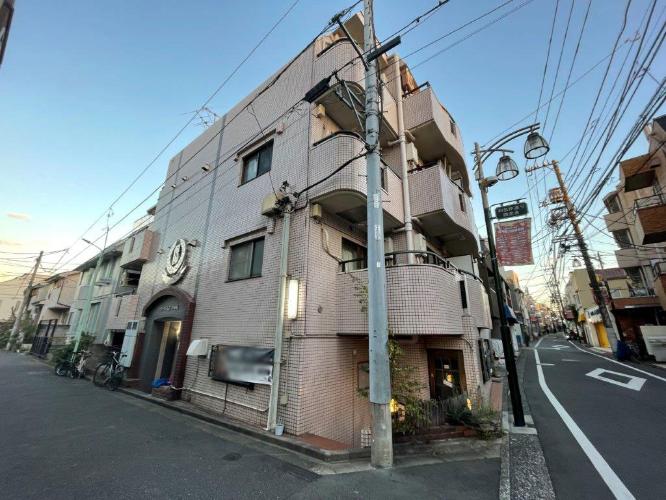 スターホームズ代田橋 1 02号室