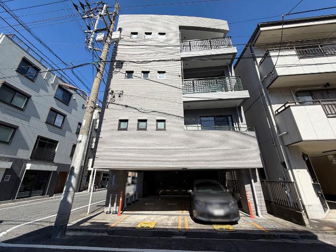 荒川区東日暮里四丁目112－2ビル